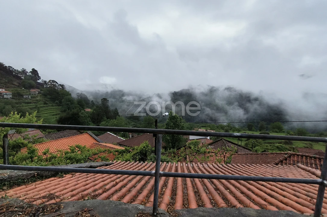 Moradia T4 para Venda em Cibões e Brufe Foto 10