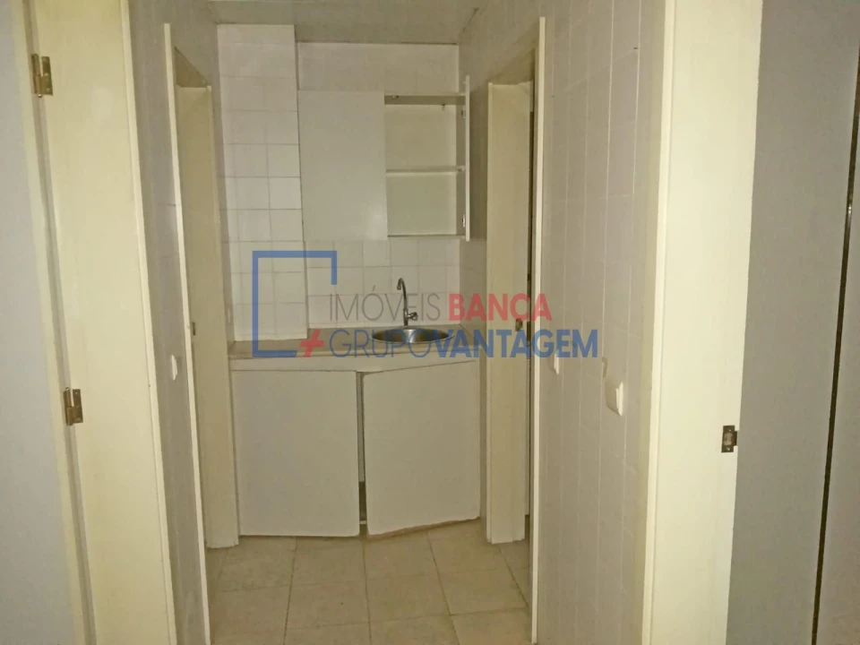 Loja para Venda em Cortegaça Foto 10