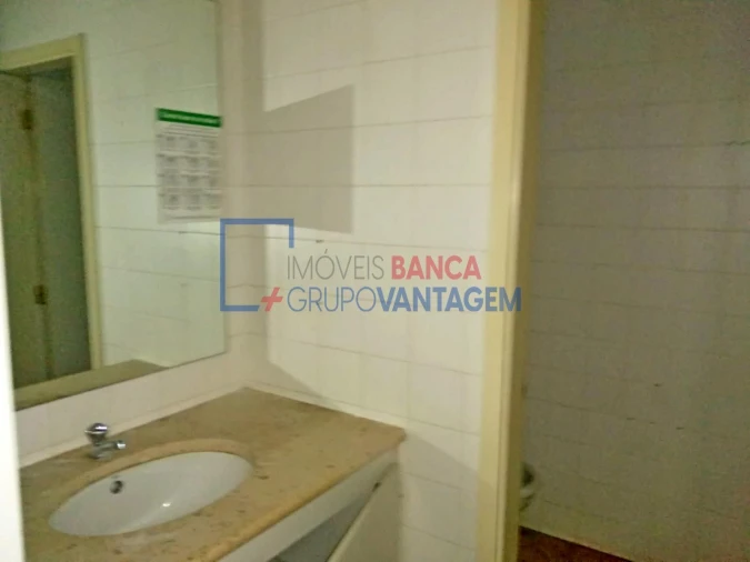 Loja para Venda em Cortegaça Foto 11