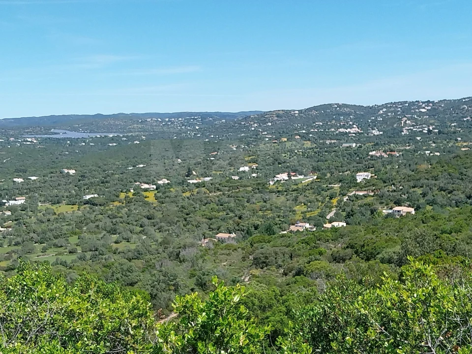 Terreno para Venda em Santa Barbara de Nexe Foto 9