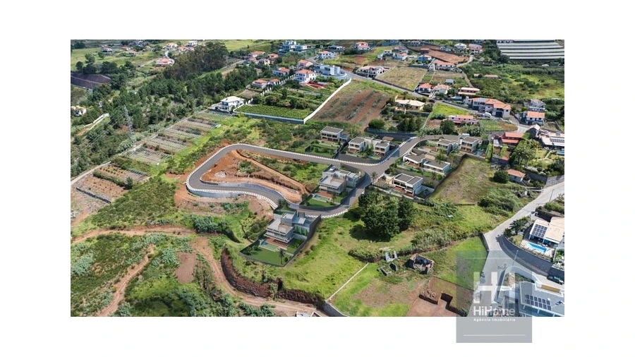 Moradia T3 para Venda em Prazeres Foto 5