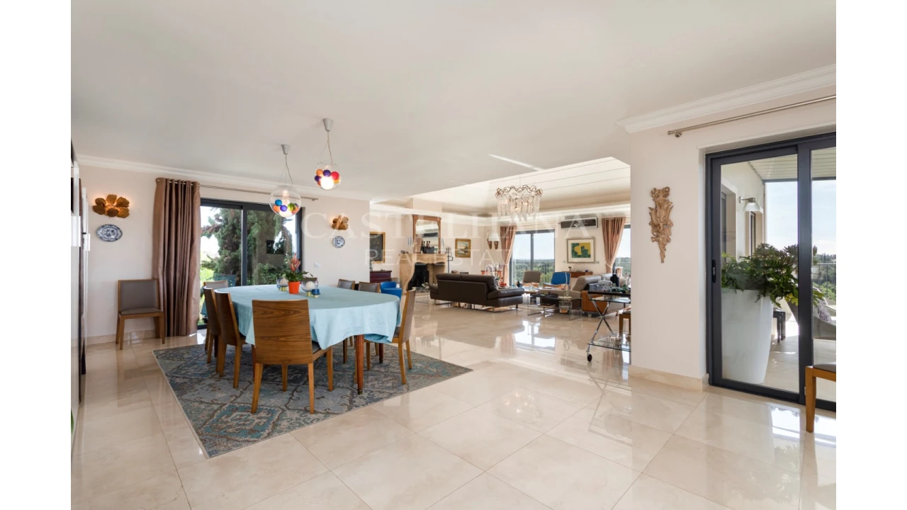 Moradia T5 para Venda em Luz de Tavira e Santo Estêvão Foto 18