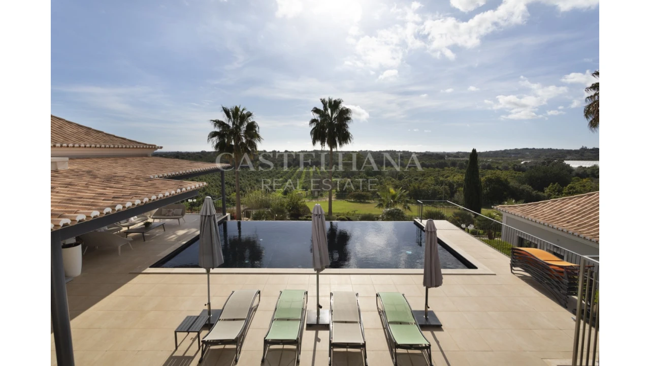 Moradia T5 para Venda em Luz de Tavira e Santo Estêvão Foto 29