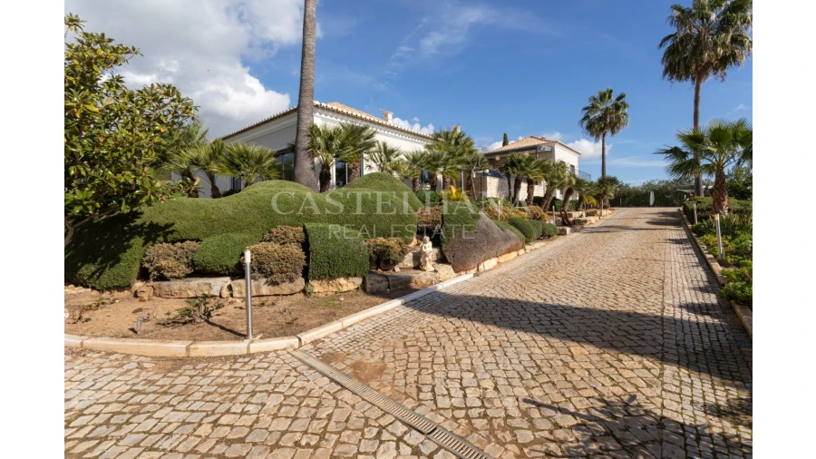 Moradia T5 para Venda em Luz de Tavira e Santo Estêvão Foto 13