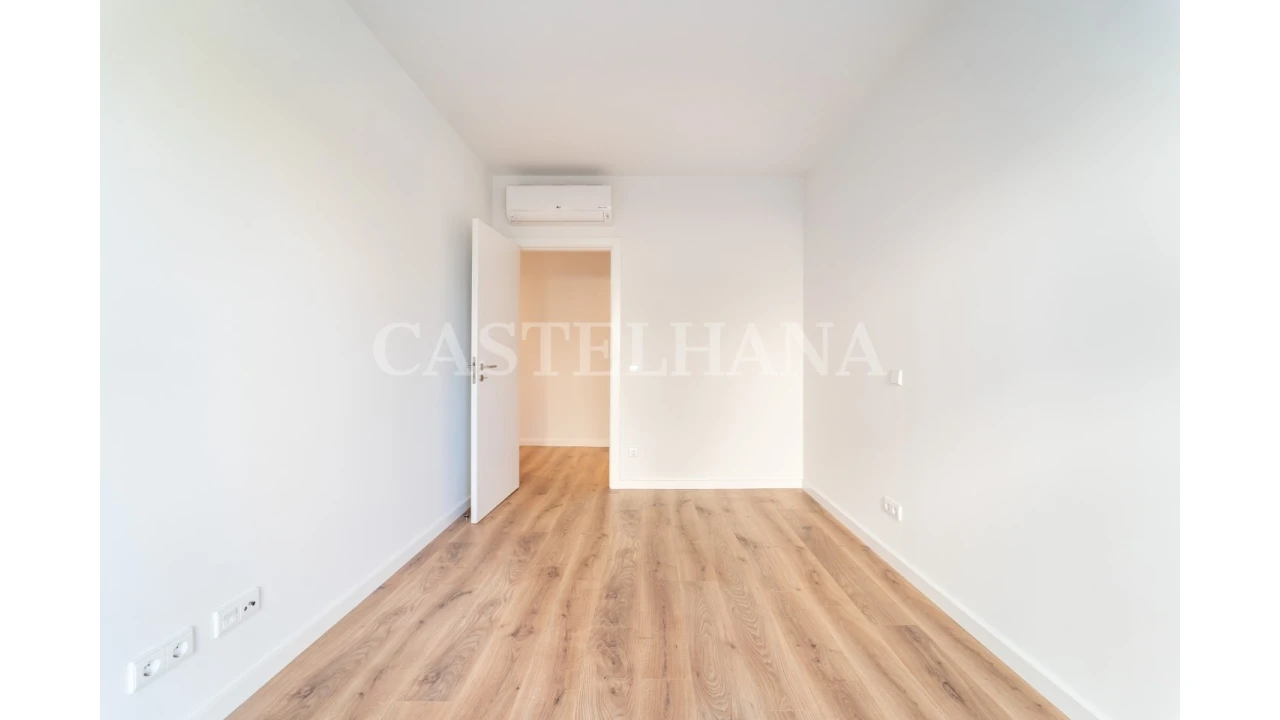Apartamento T3 para Venda em Ramalde Foto 6