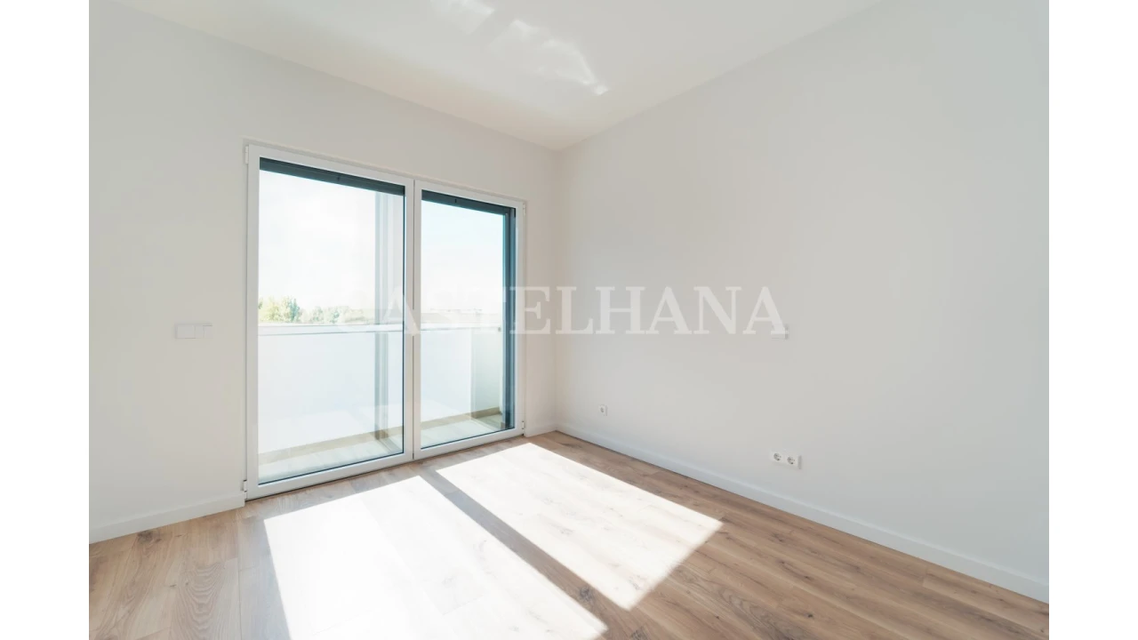 Apartamento T3 para Venda em Ramalde Foto 12