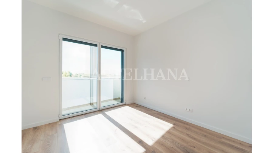 Apartamento T3 para Venda em Ramalde Foto 12