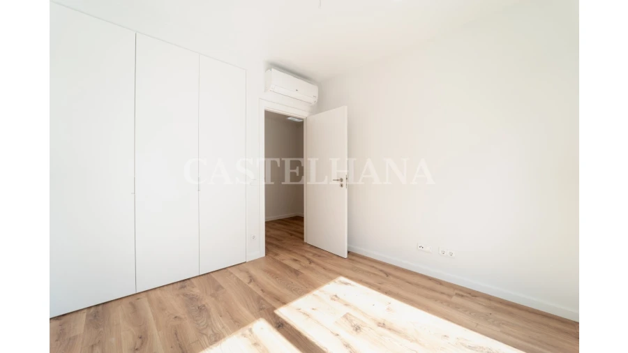 Apartamento T3 para Venda em Ramalde Foto 13