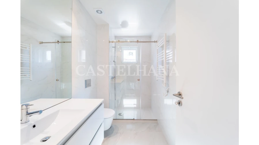 Apartamento T3 para Venda em Ramalde Foto 16