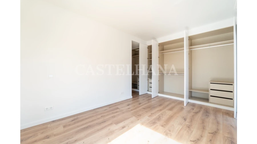 Apartamento T3 para Venda em Ramalde Foto 21