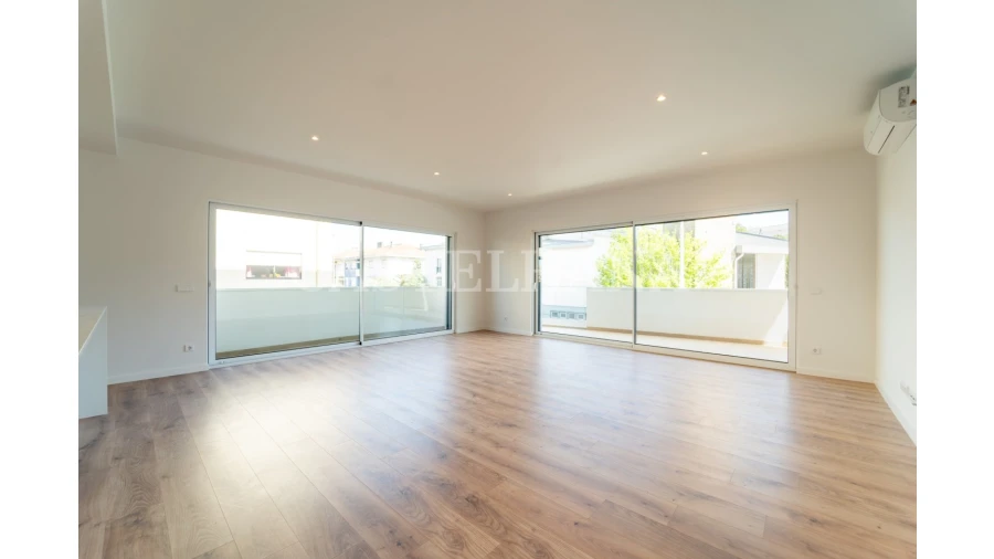 Apartamento T3 para Venda em Ramalde Foto 36