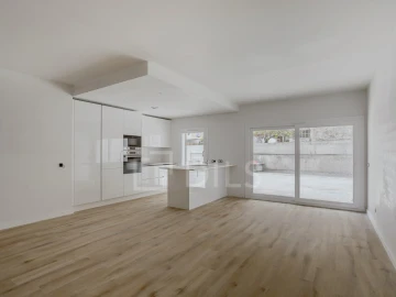 Apartamento T3 para Venda em Almada, Cova da Piedade, Pragal e Cacilhas