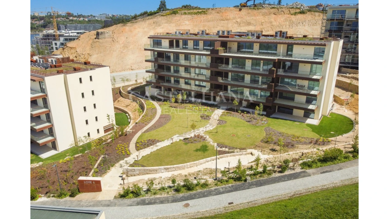Apartamento T3 para Venda em Canidelo Foto 42