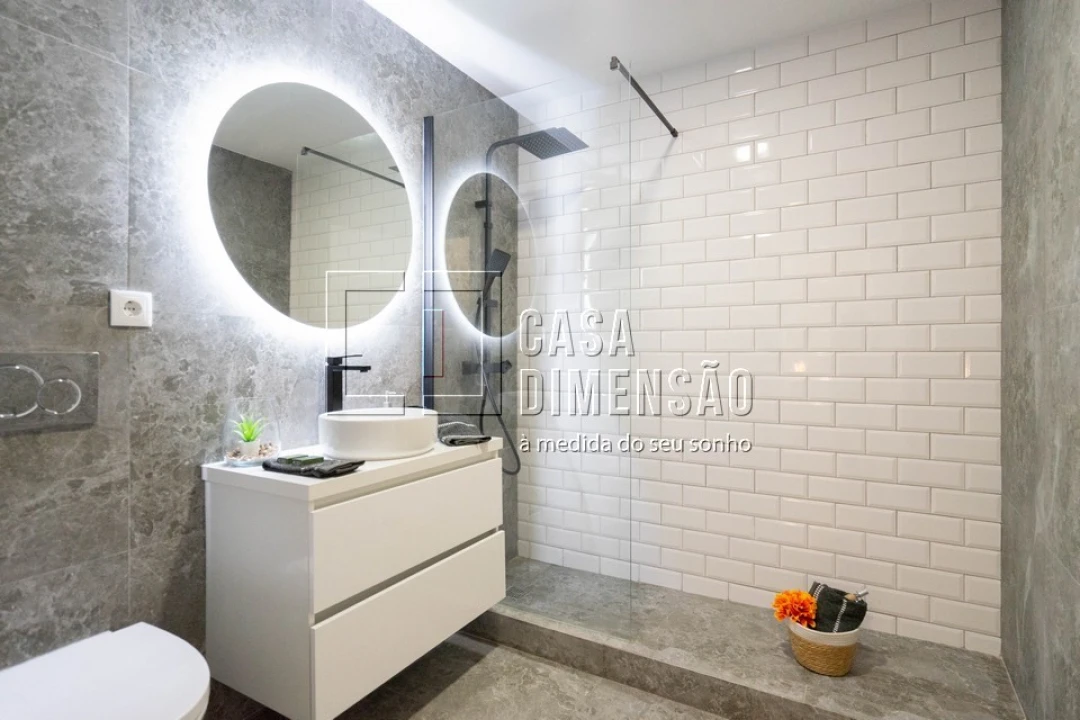 Apartamento T1 para Venda em Benfica Foto 16