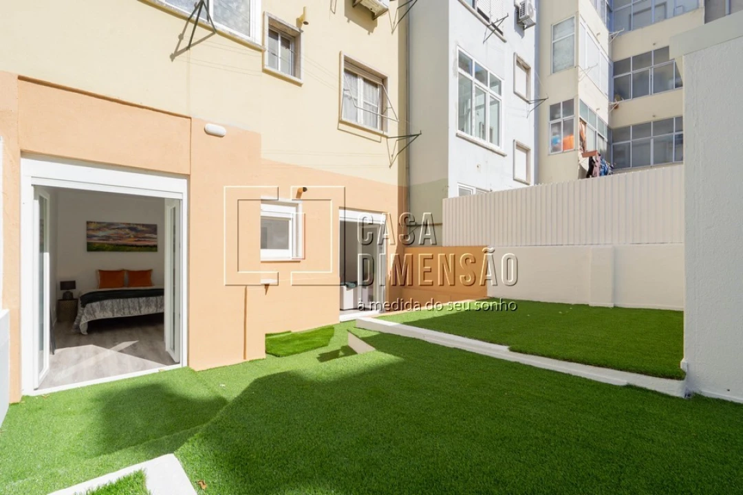 Apartamento T1 para Venda em Benfica Foto 27