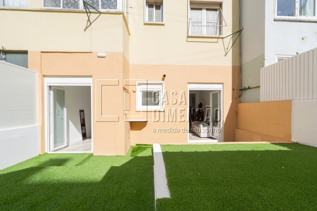 Apartamento T1 para Venda em Benfica Foto 28