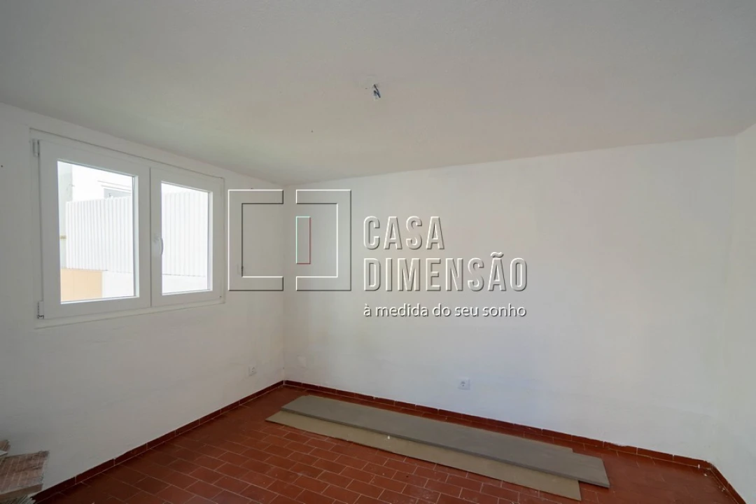 Apartamento T1 para Venda em Benfica Foto 30