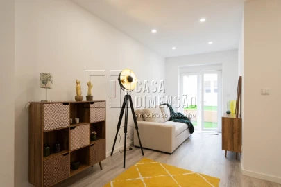 Apartamento T1 para Venda em Benfica