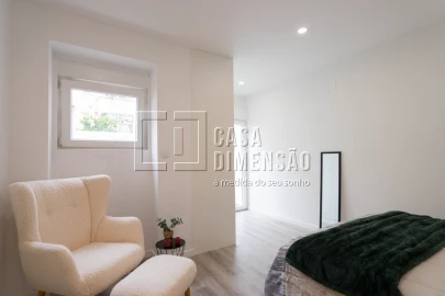Apartamento T1 para Venda em Benfica