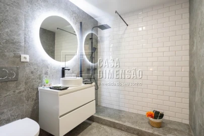 Apartamento T1 para Venda em Benfica