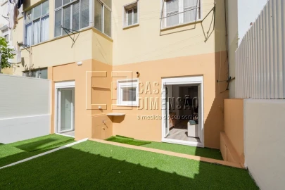 Apartamento T1 para Venda em Benfica