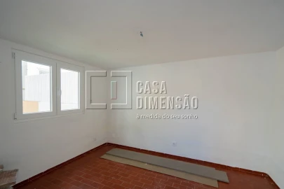 Apartamento T1 para Venda em Benfica