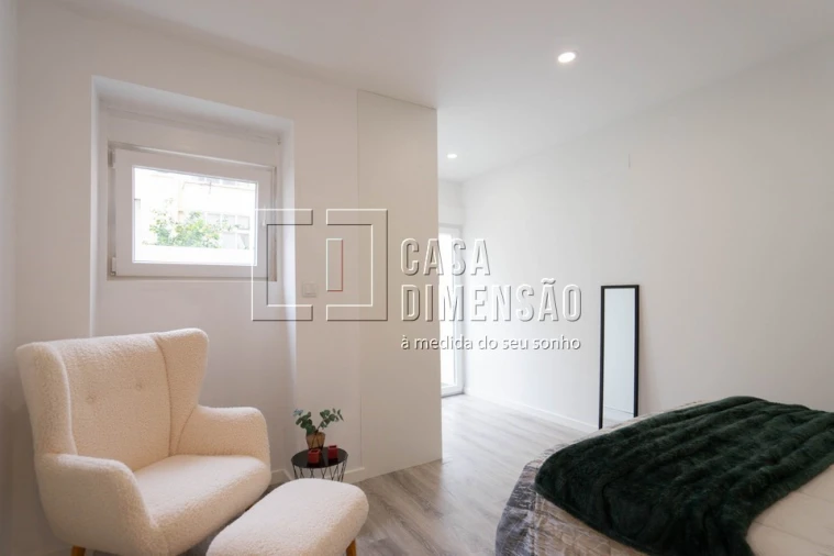 Apartamento T1 para Venda em Benfica Foto 12