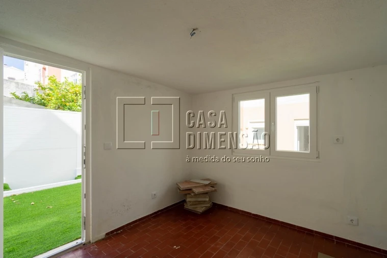 Apartamento T1 para Venda em Benfica Foto 31