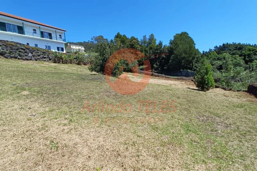 Moradia T3 para Venda em Urzelina (São Mateus) Foto 14