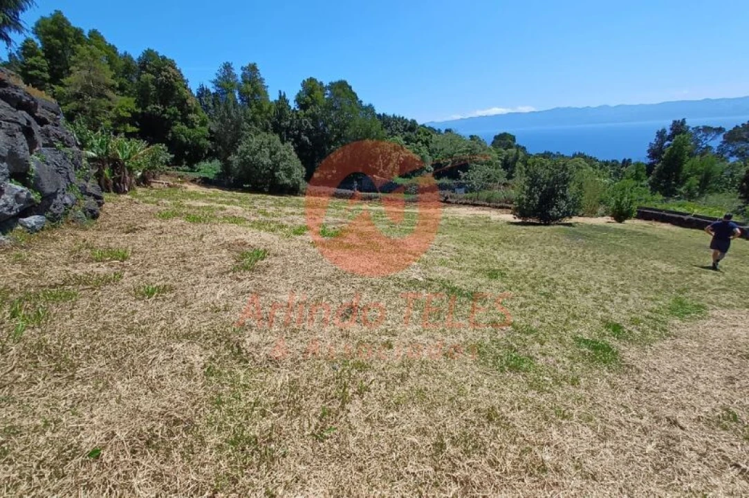 Moradia T3 para Venda em Urzelina (São Mateus) Foto 7