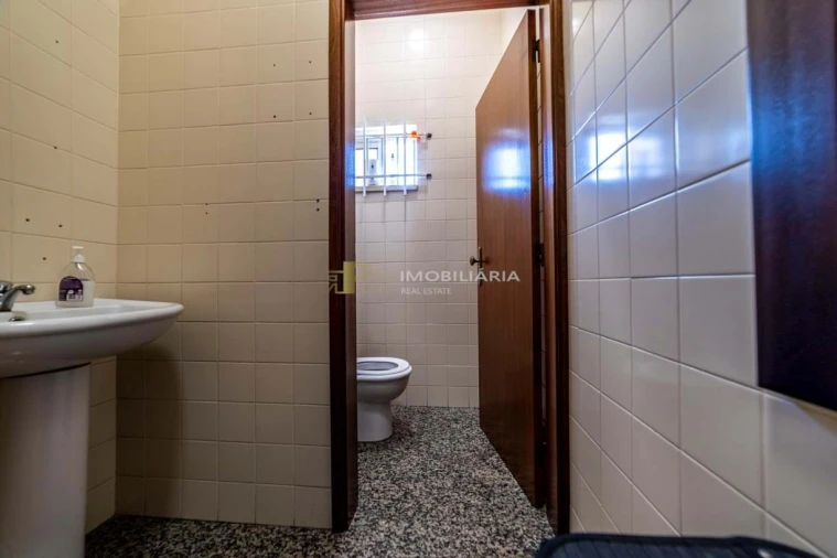 Negócio para Venda em Marvila, Ribeira Santarém, São Salvador, São Nicolau Foto 42