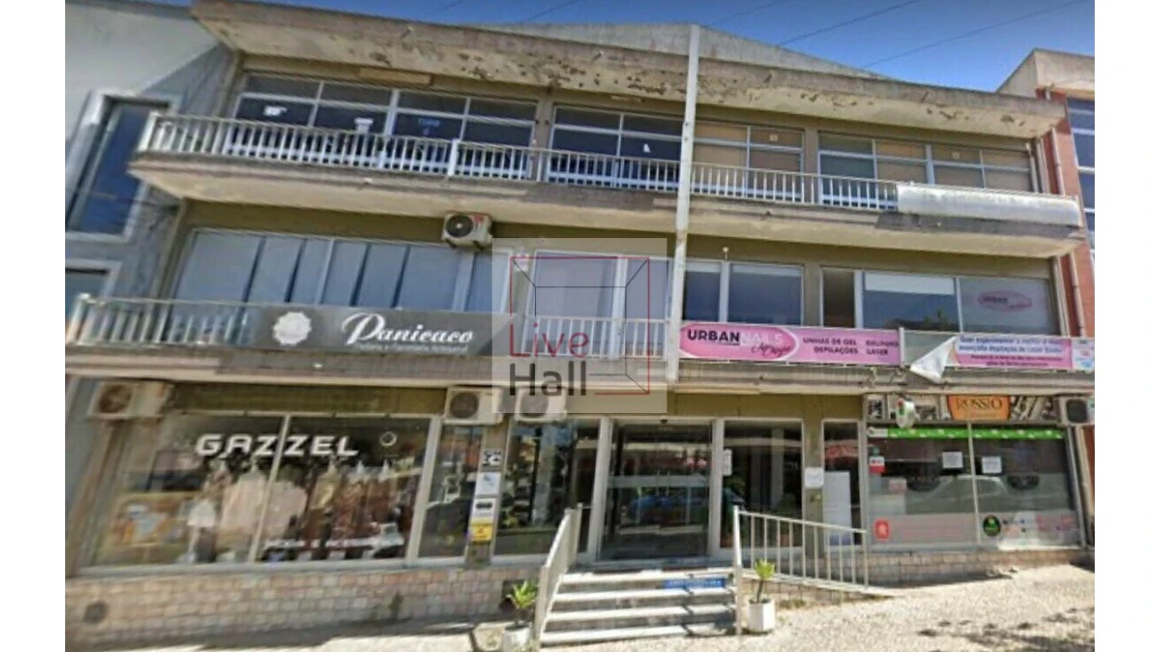 Loja para Venda em Quinta do Conde Foto 8