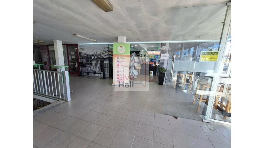 Loja para Venda em Quinta do Conde Foto 7