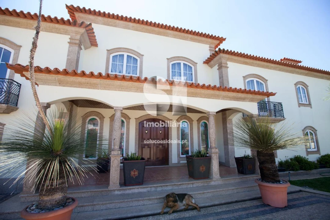 Quinta T5 para Venda em Vila Nova de Famalicão e Calendário Foto 1