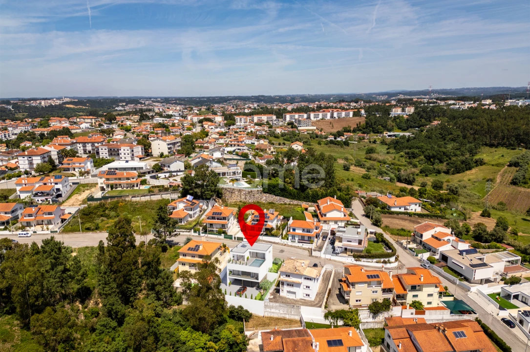 Moradia T3 para Venda em Leiria, Pousos, Barreira e Cortes Foto 32