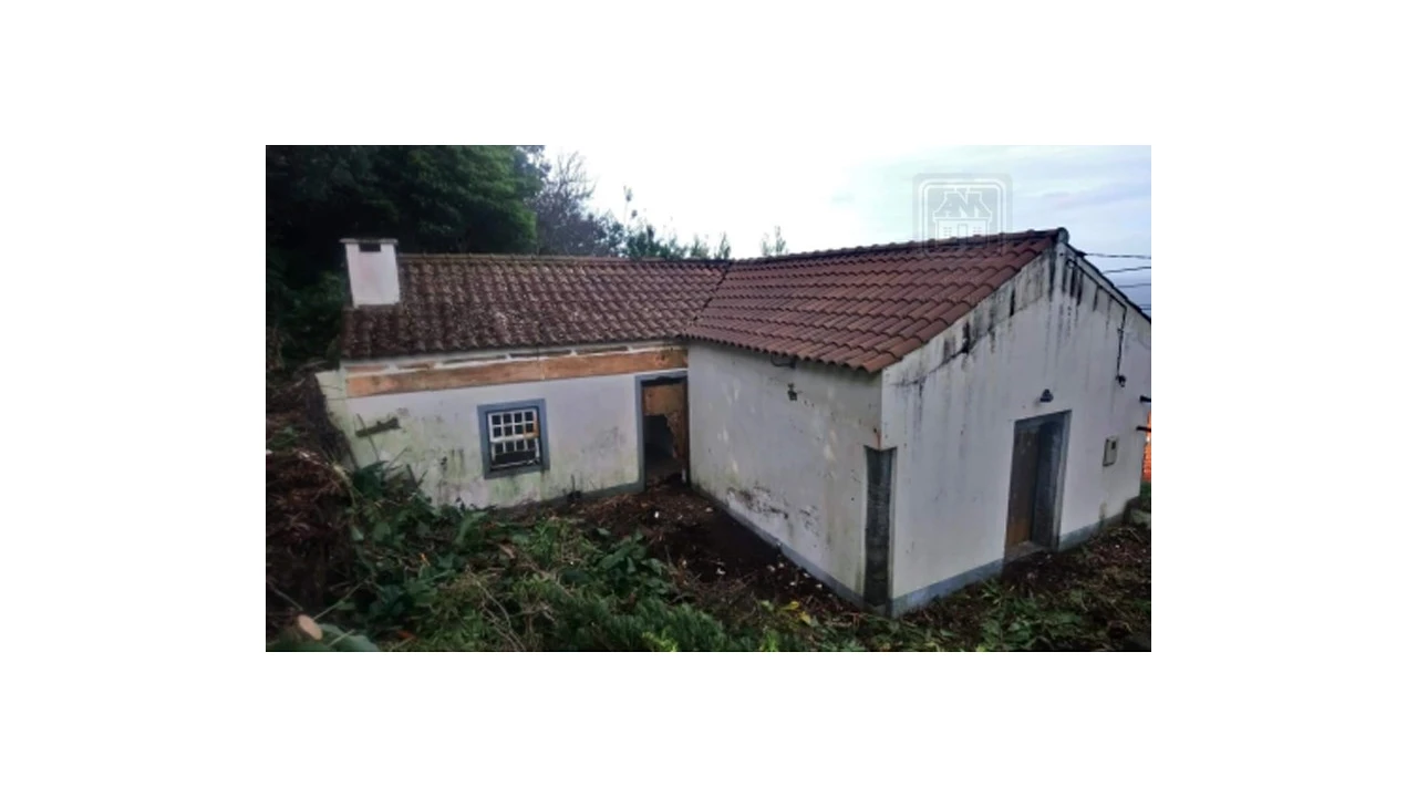 Moradia T2 para Venda em São Roque do Pico Foto 8