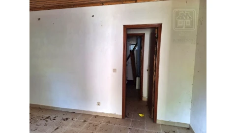 Moradia T2 para Venda em São Roque do Pico