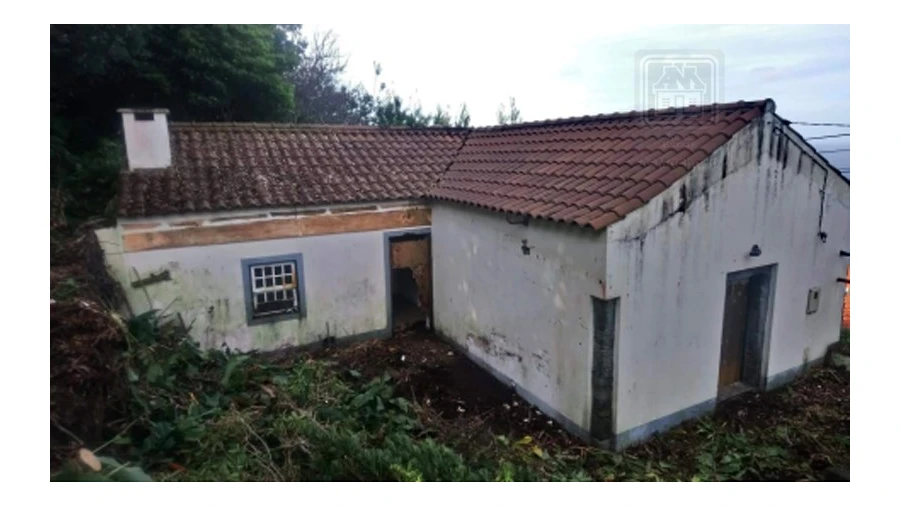 Moradia T2 para Venda em São Roque do Pico Foto 8