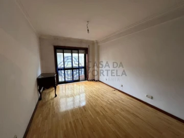 Apartamento T2 para Venda em Bonfim