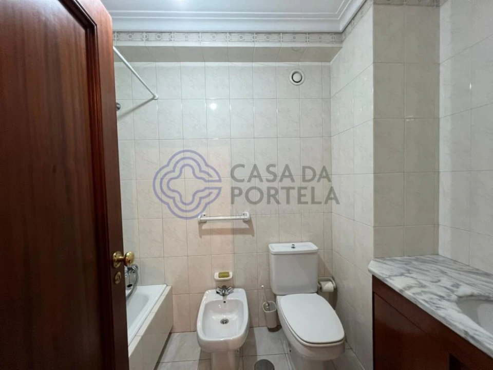 Apartamento T2 para Venda em Bonfim Foto 5