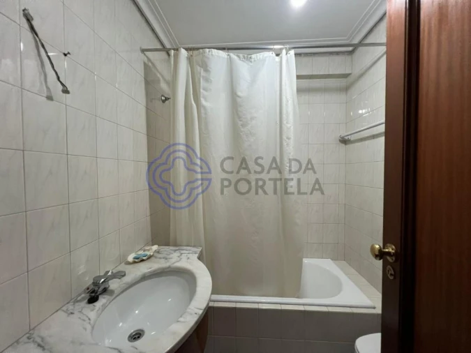 Apartamento T2 para Venda em Bonfim Foto 7