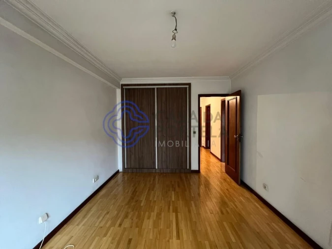 Apartamento T2 para Venda em Bonfim Foto 10