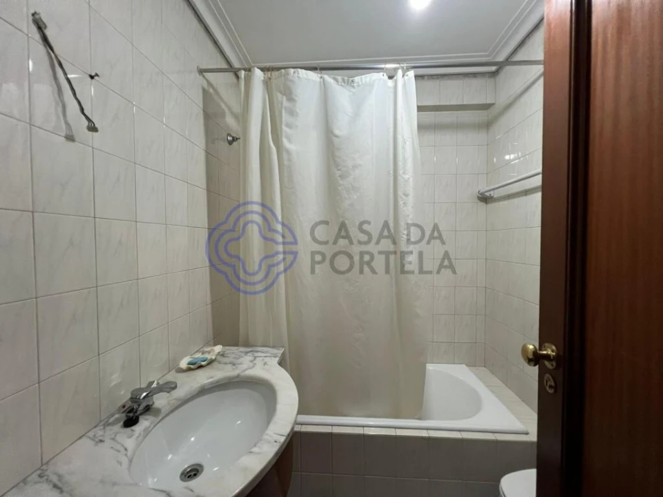 Apartamento T2 para Venda em Bonfim Foto 7