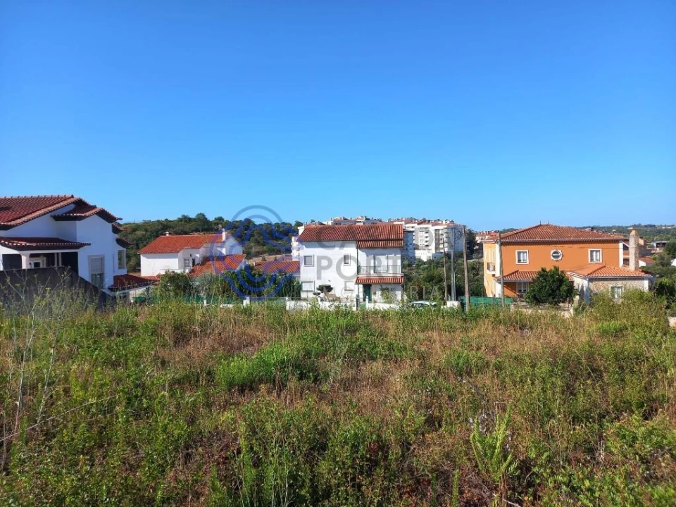 Terreno para Venda em Serra e Junceira Foto 8