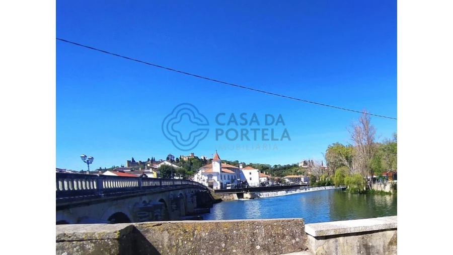 Terreno para Venda em Serra e Junceira Foto 16