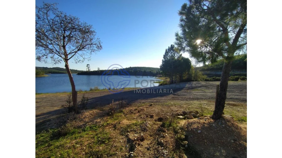 Terreno para Venda em Serra e Junceira Foto 21