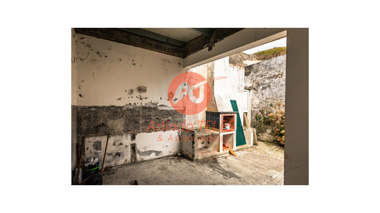 Moradia T4 para Venda em Angra (São Pedro) Foto 46