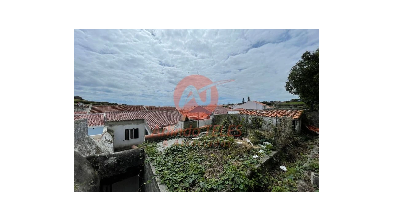 Moradia T4 para Venda em Angra (São Pedro) Foto 12