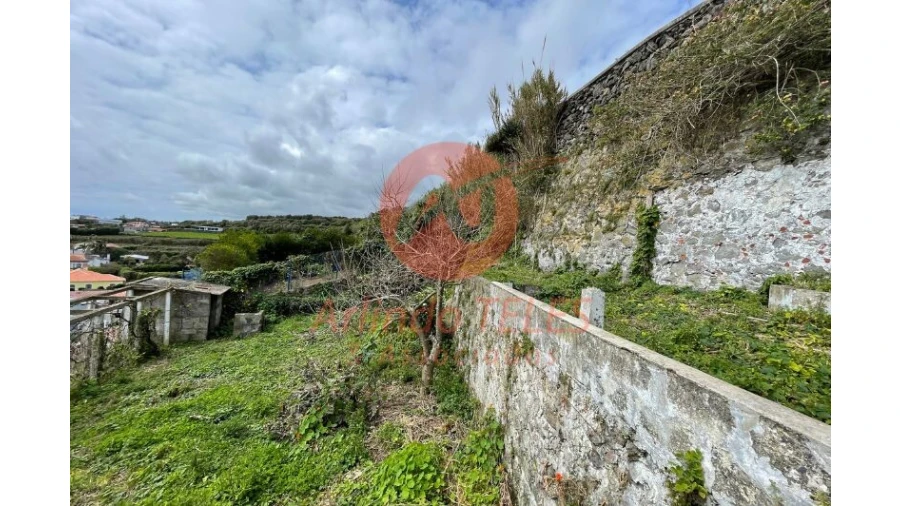 Moradia T4 para Venda em Angra (São Pedro) Foto 21