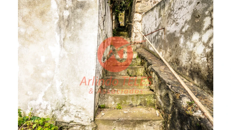 Moradia T4 para Venda em Angra (São Pedro) Foto 48